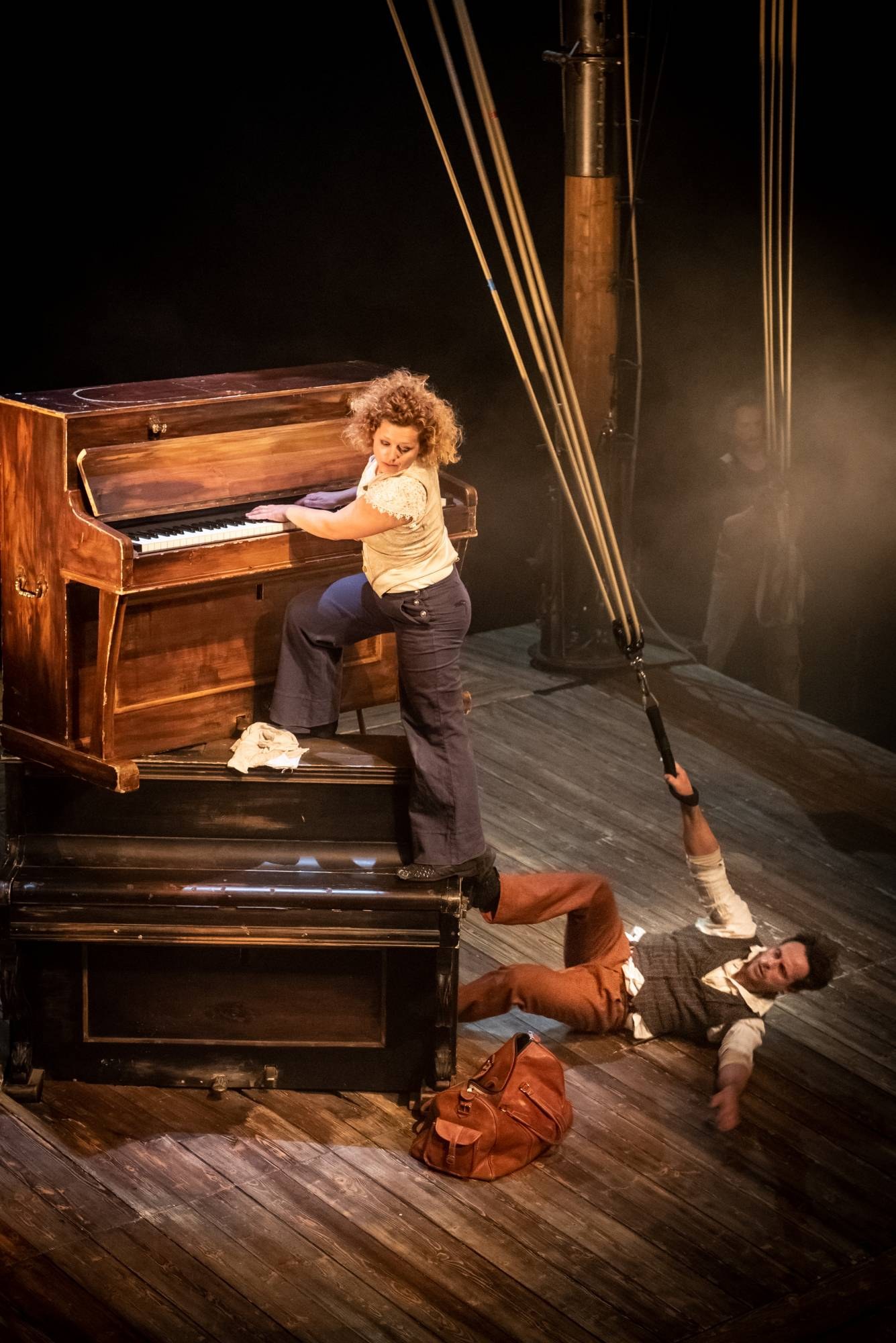 Sol bémol ჻ Théâtre Chevilly–Larue Sol bémol ჻ Théâtre Chevilly–Larue